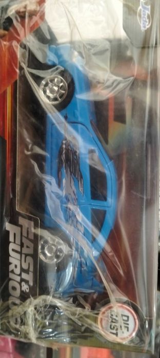 9 carros fast and furious em escala, completamente novos