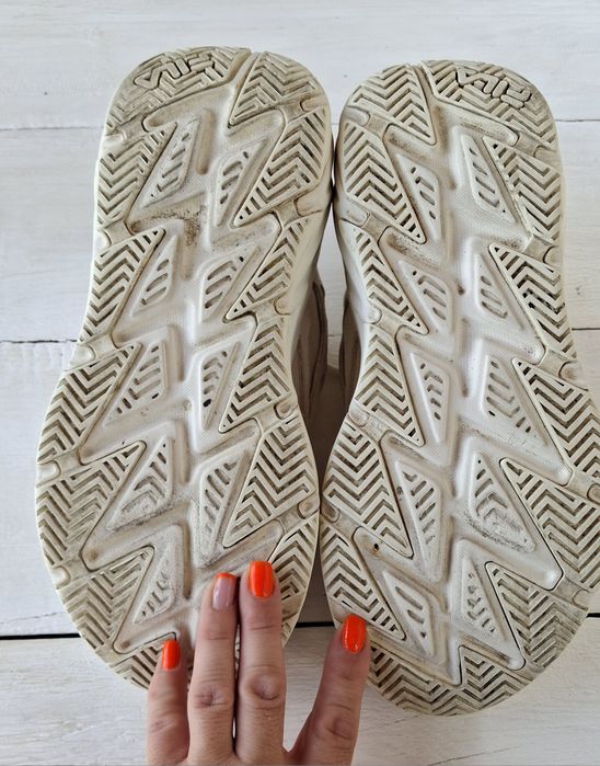 Кросівки FILA (Філа) р.39 нат.замш