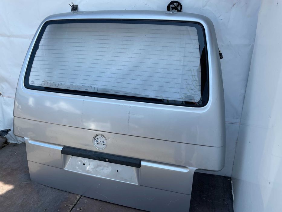 Ляда / Кришка багажника Volkswagen Transporter T4