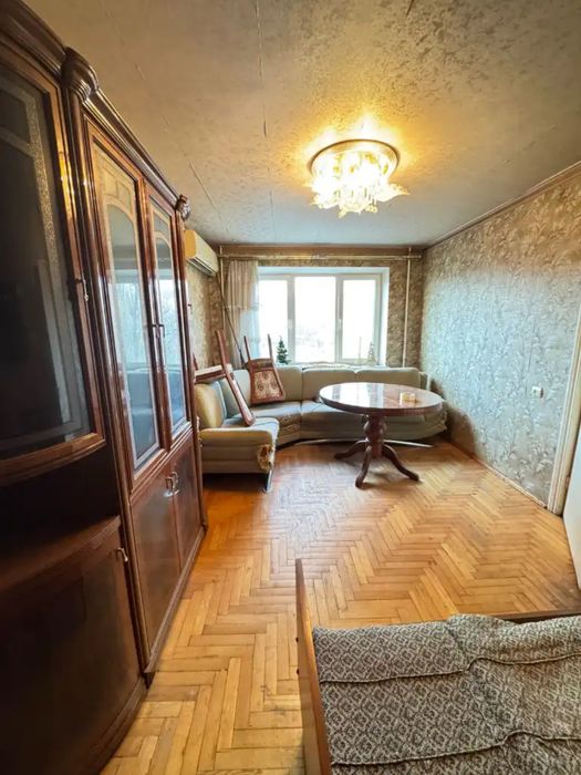 Продажа 3ком на Победе-1. Набережная Победы