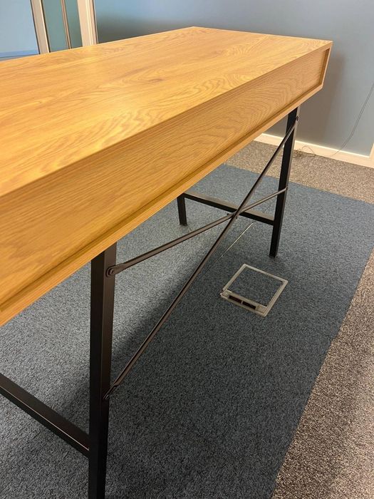 Secretaria Jysk Abbetved 48x120cms