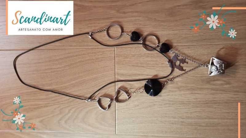 Colares metal e renda