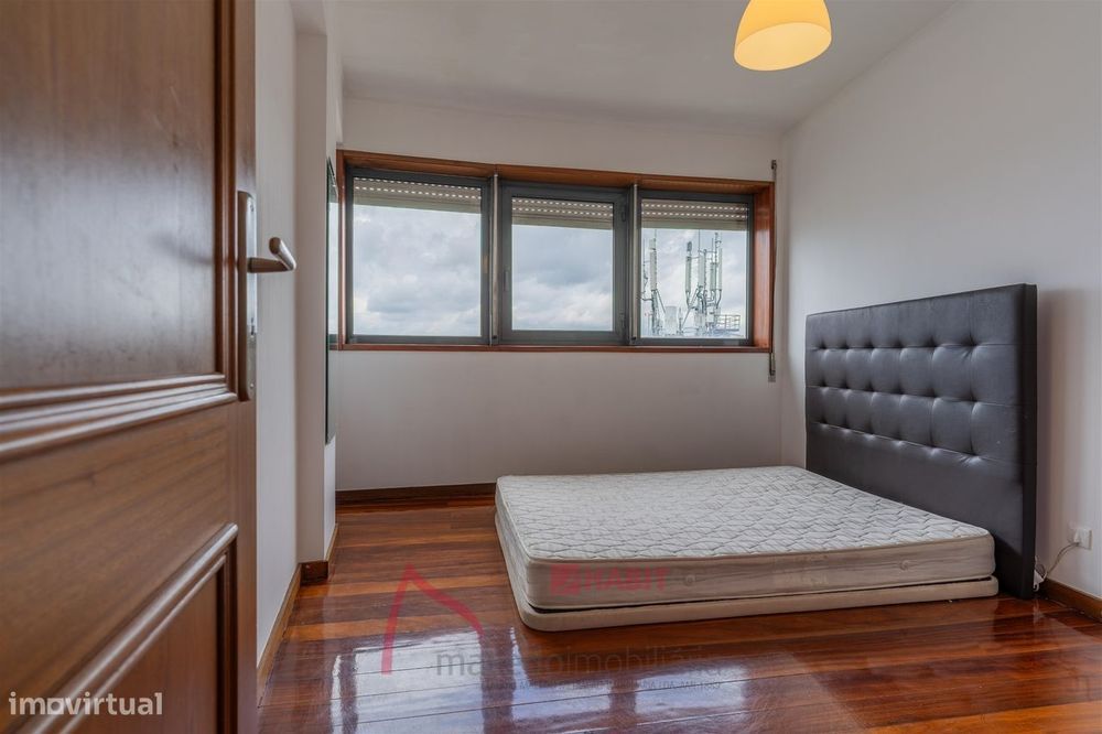 Apartamento T4 Mobilado à Venda em São Vicente, Braga