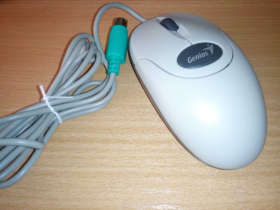 Genius NetScroll 110