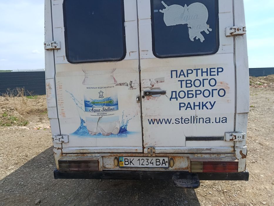 Мерседес Варіо 612