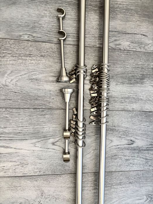 Sprzedam Karnisz sufitowy 137 cm