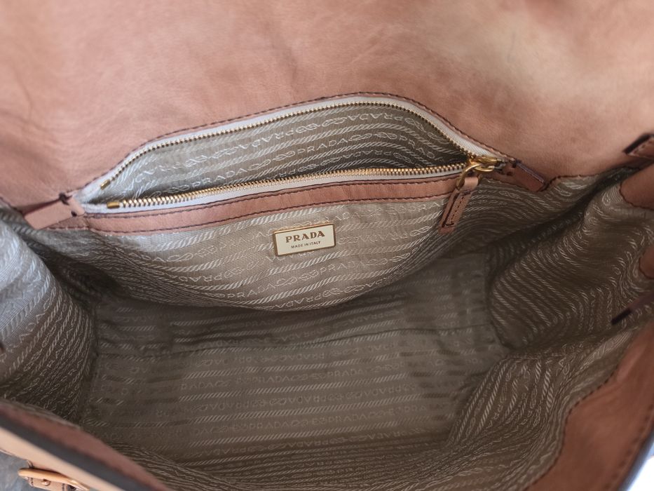 Шкіряна сумка Prada Camel оригінал
