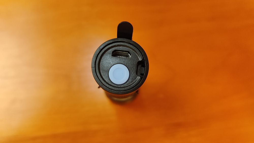 --- Фонарь LED ---