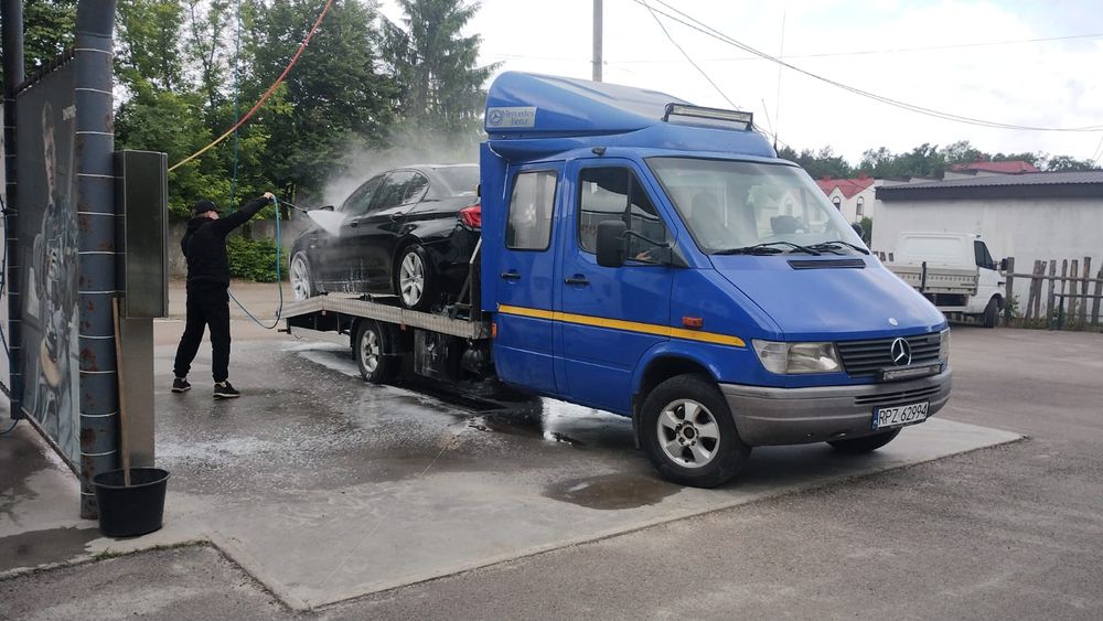 Спринтер 2.9 тді евакуатор для ЗСУ