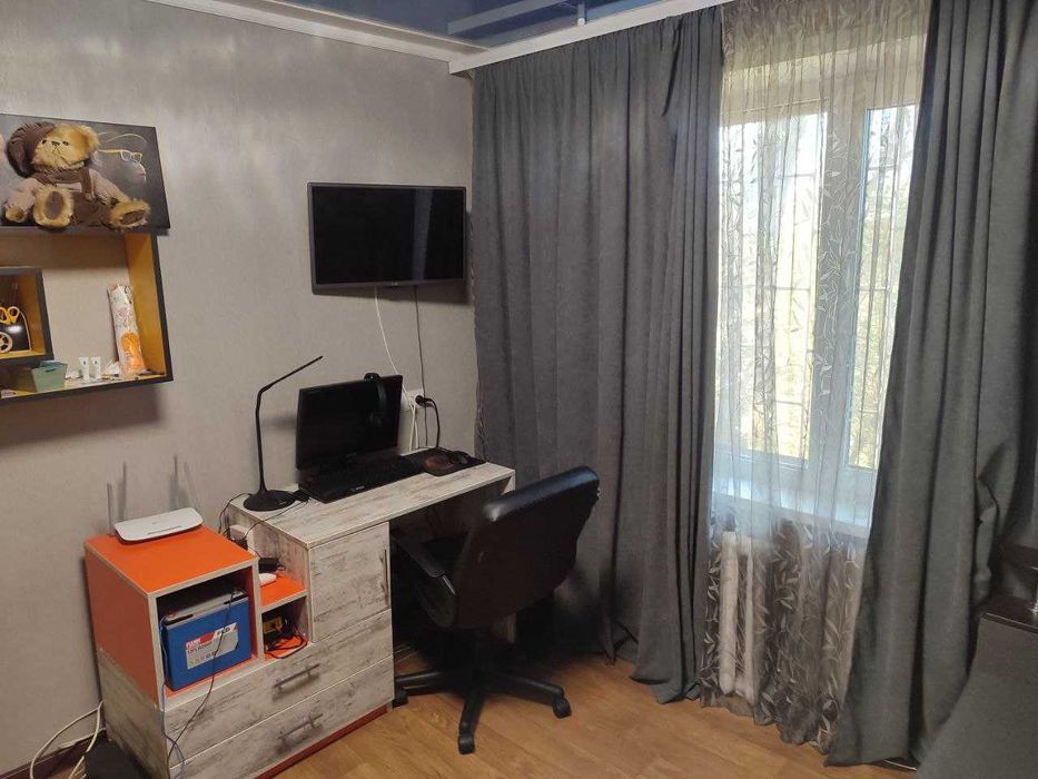 Продаж затишної  двохкімнатної квартири в Заводському районі