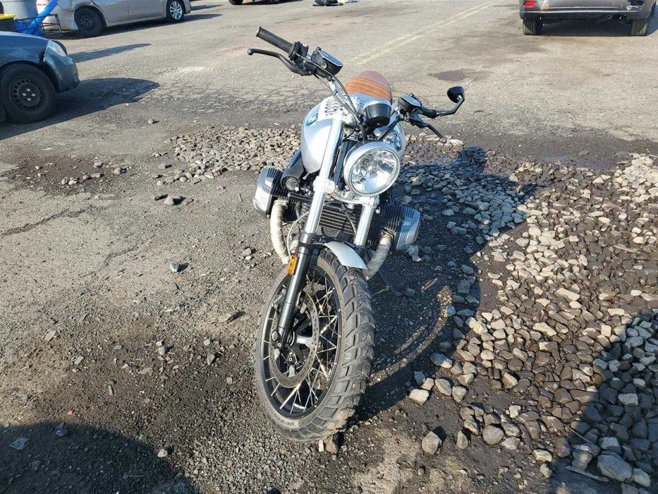 BMW r nine t scrambler 2017