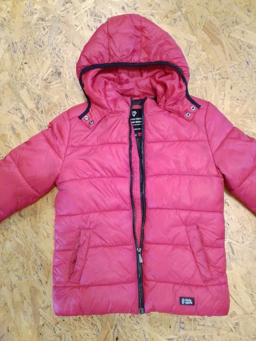 Продам демі курточку дутік на 12-13 років на зріст 152 см