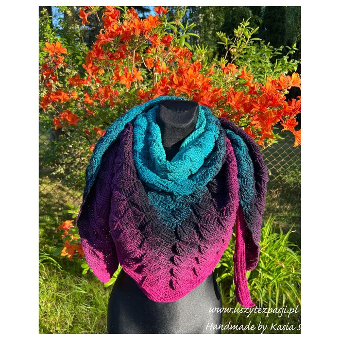 Chusta na szydełku, szal, rękodzieło, handmade, listki