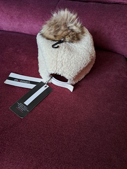 Czapka monari nowa