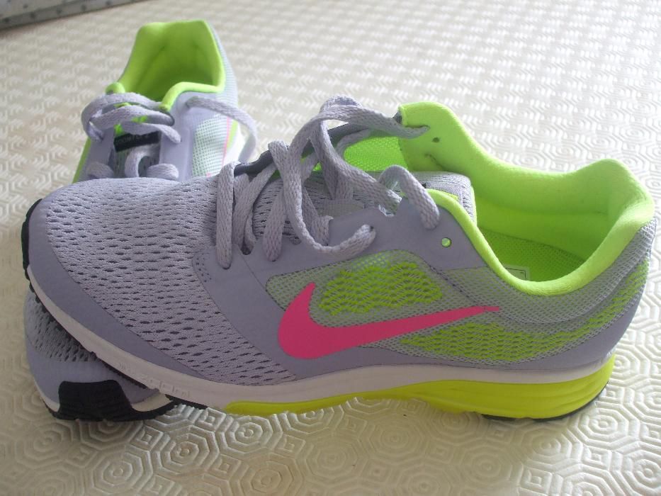 Nike running tamanho 39