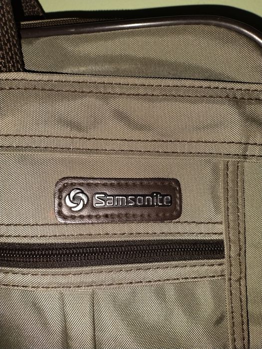 Самсоніт Samsonite