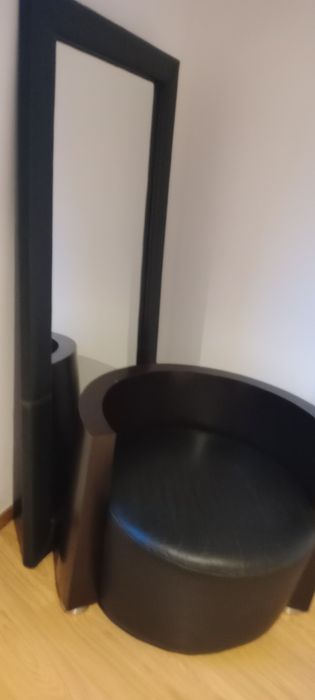 Cadeira Circular Wengue Decoração