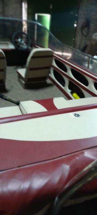 Човен  Казанка 5