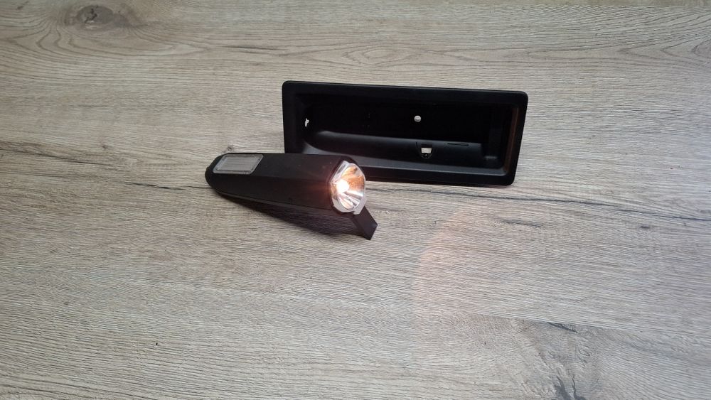 Ліхтар Peugeot 3008 Ліхтар багажника Peugeot 3008 фанарь Peugeot 3008