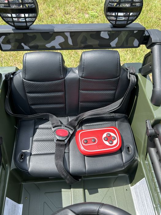 Auto na akumulator Jeep Dżip samochód TOYOTA FJ 4X4 SKÓRA KOŁA EVA LED