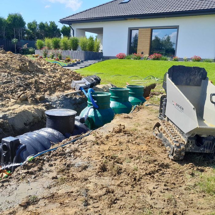 ODWODNIENIA Rozbiurki budynków sprzatanie dzialek uslugi Koparka