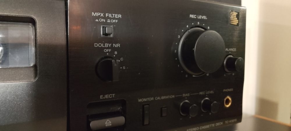 Magnetofon trzyglowicowy Sony TC K561S