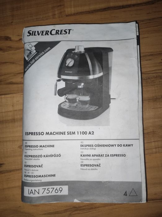 Ekspres ciśnieniowy do kawy SilverCrest SEM 1100 A2