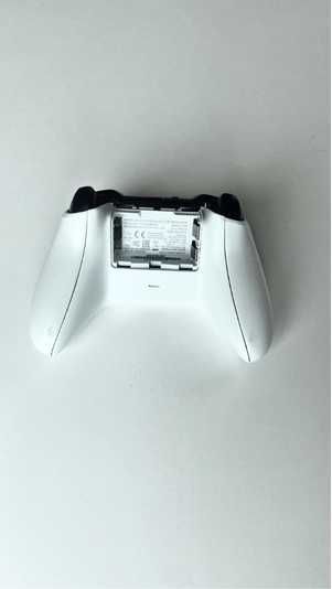 Xbox One S (em excelentes condições)