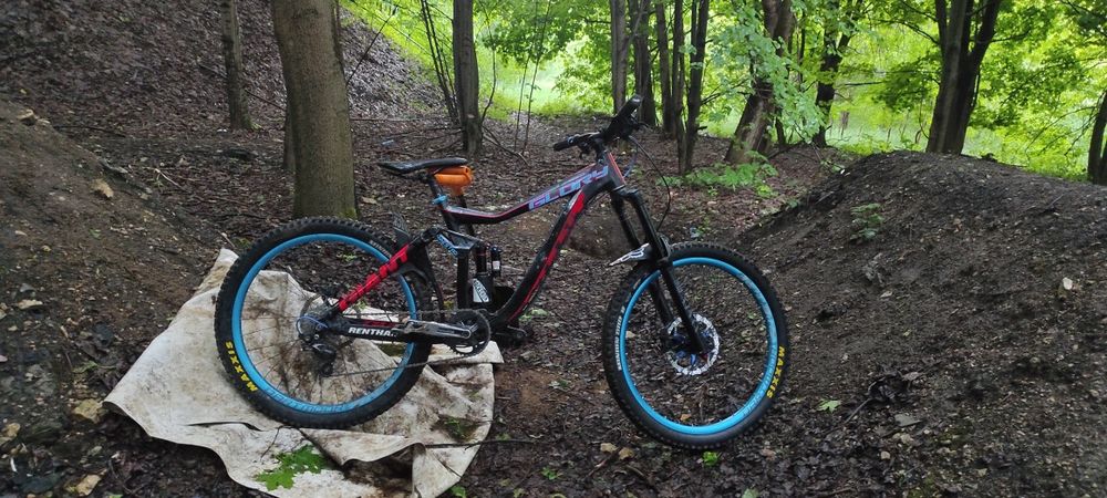 Giant glory freeride