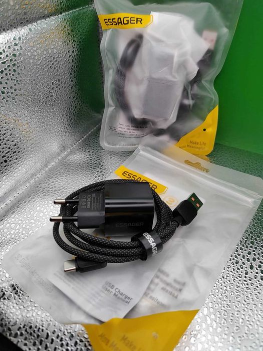 Ładowarki i kable do telefonów i samochodów – osobno i w zestawach