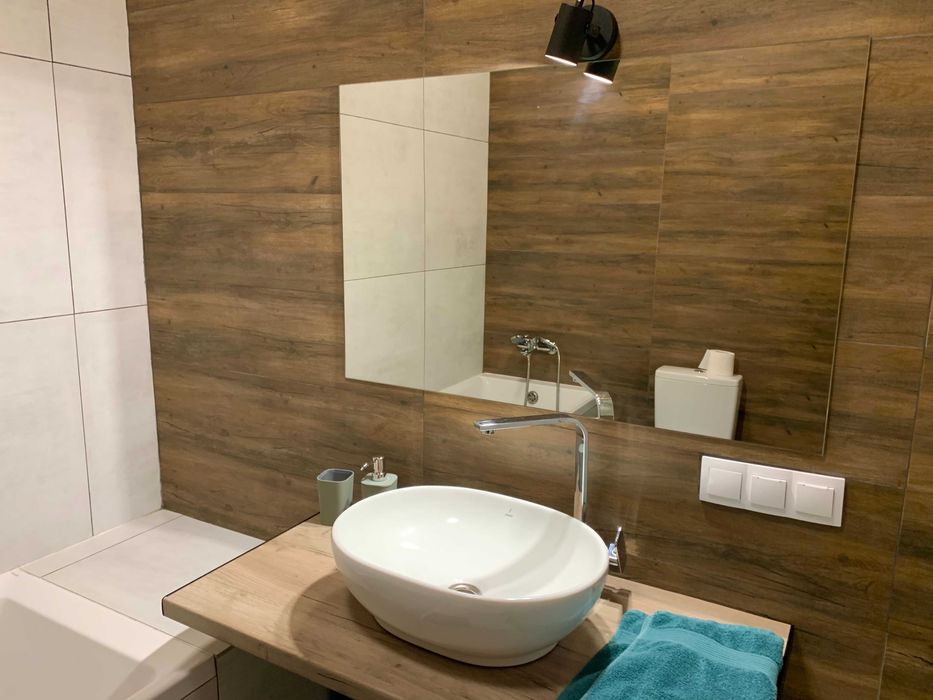 Посуточно. Бассейн. Чан на дровах. Генератор. Сауна. Подобово