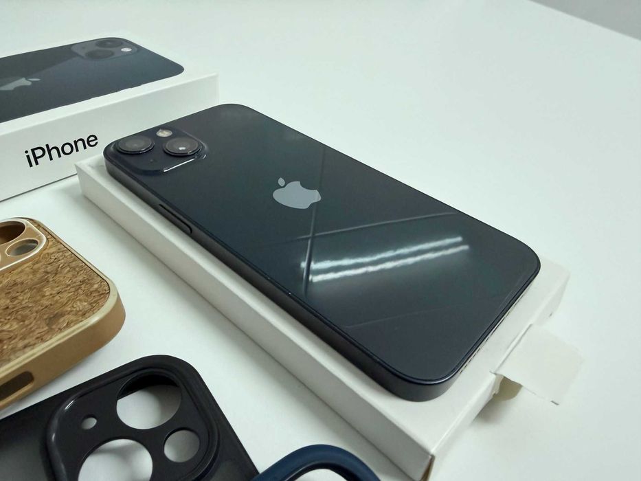 iPhone 13 Midnight 128GB