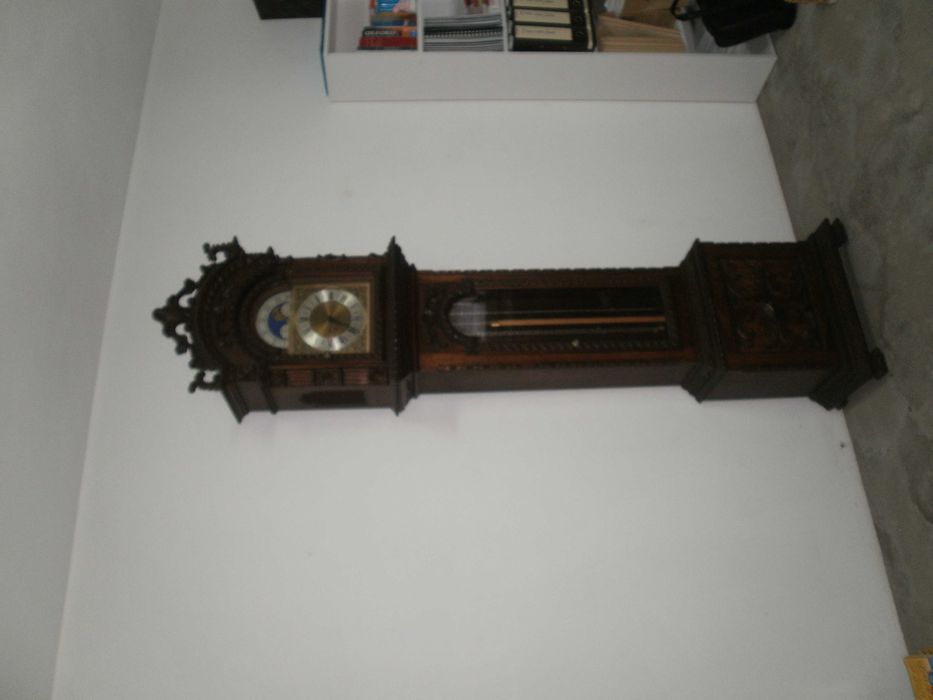 Relógio de sala/ relógio torre