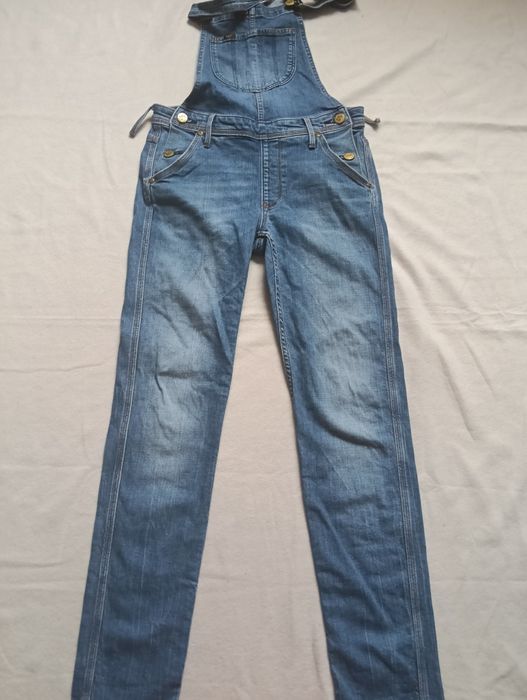 Jeansowe ogrodniczki marki Lee