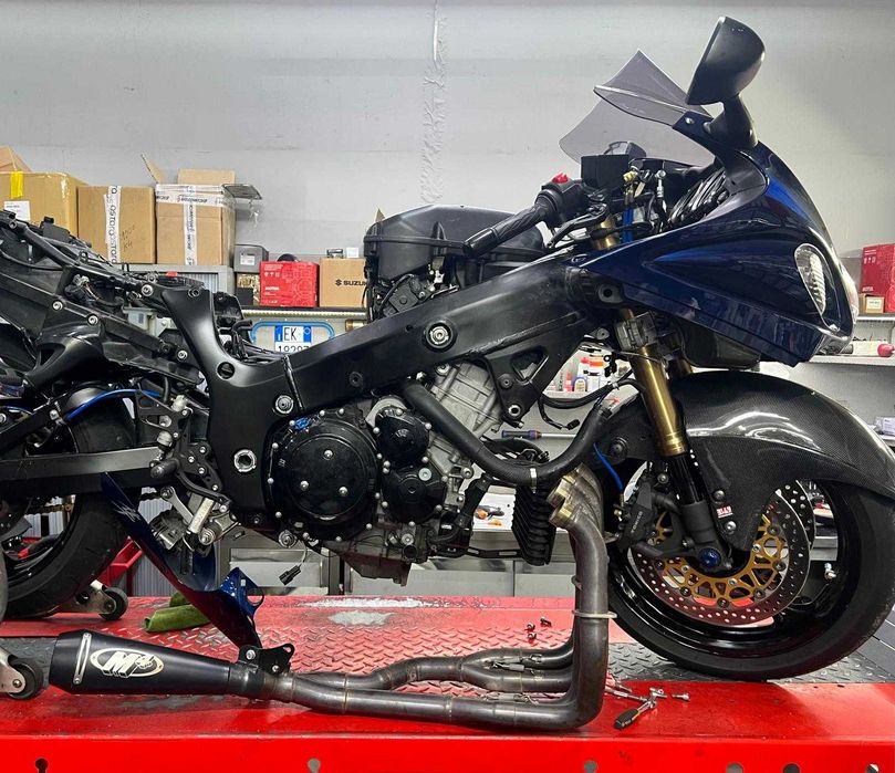 ESCAPE M4 GP19 BLACK SUZUKI 1 3 0 0 HAYABUSA 2 0 0 8 - 2 0 2 5