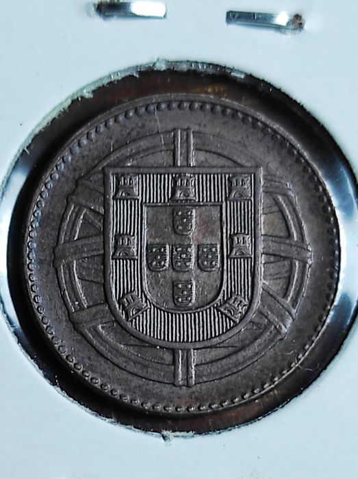 5 moedas, 1 centavo e 2 cent. 1920, 5 centavos de 1921, 24 e 27