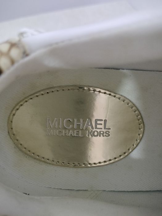 Vende-se tênis novos da marca Michael Kors originais para mulher