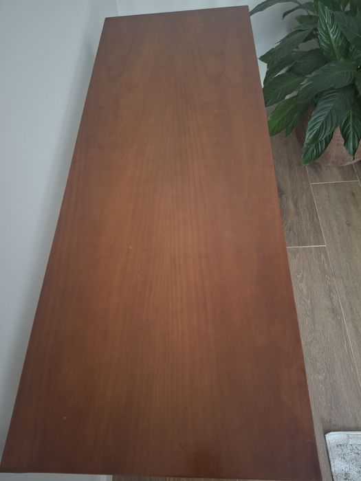 Consola antiga estilo Olaio