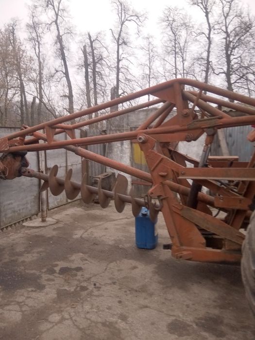 Ямкобур усановка на трактор