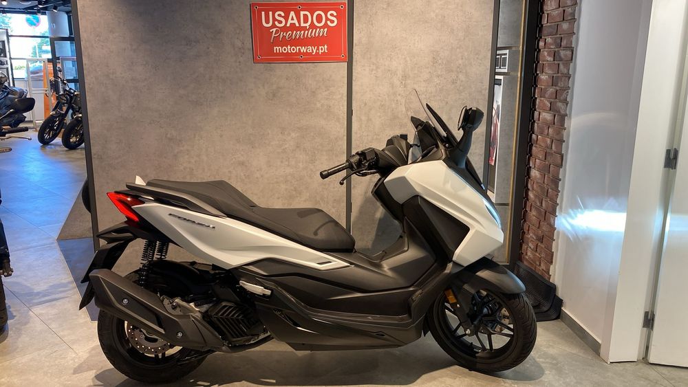 Honda Forza FORZA125