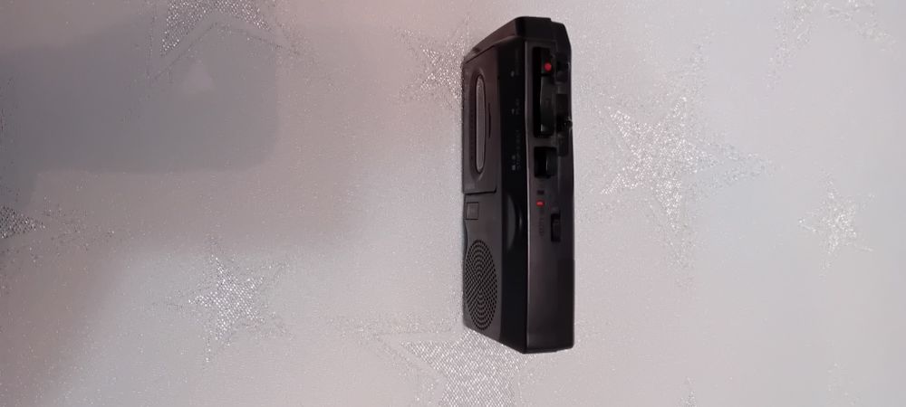 Magnetofon SANYO