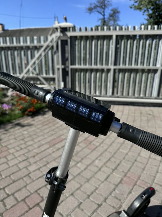 Електросамокат Kukirin Kugoo S3 PRO 8,8 Ампер/годин