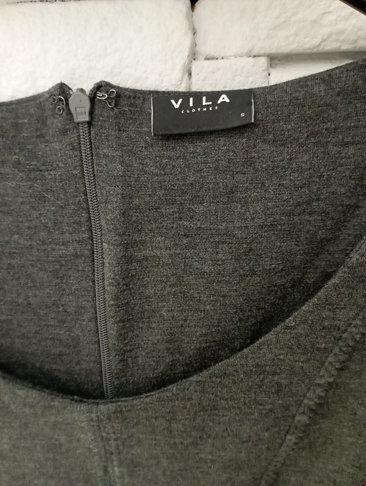 Vila sukienka szara