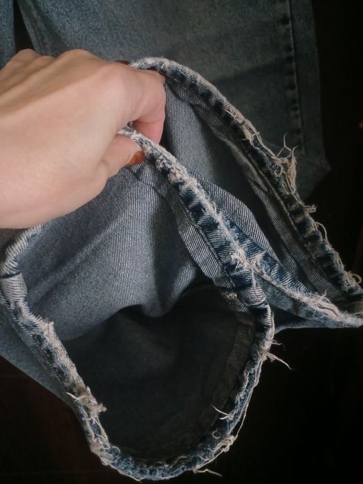 Продам джинсы р.38 Турция.