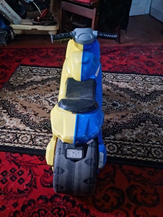 Продам дитячий Мотоцикл б.у.