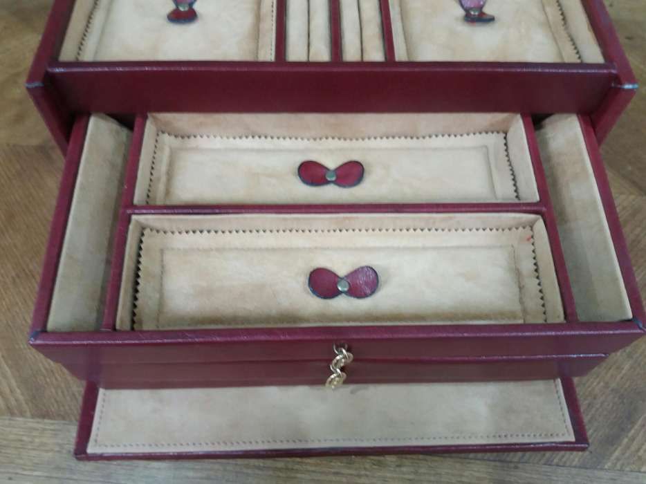 Guarda joias em pele LANCEL