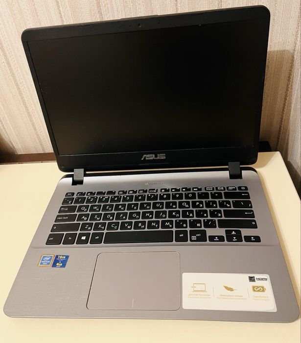 Ноутбук Asus Vivobook