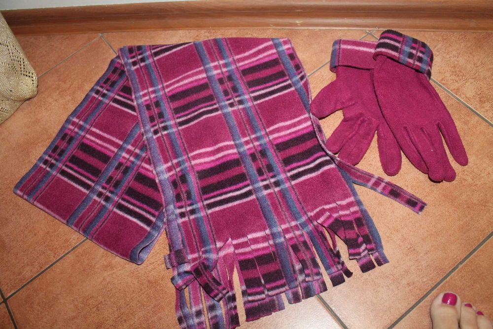 Rękawiczki i szalik z polarku