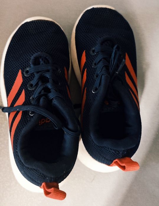 Adidasy chłopięce
