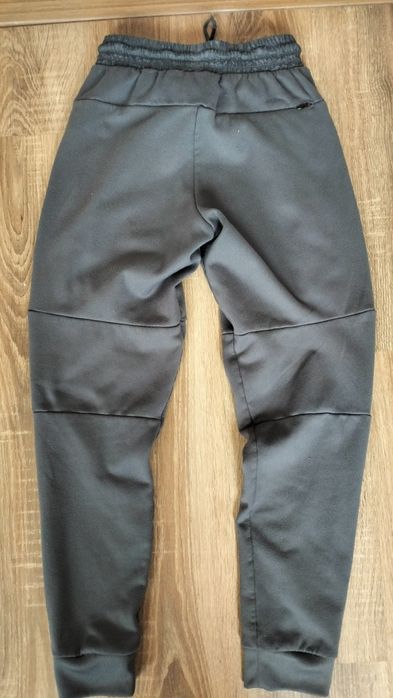 Спортивки Adidas на лампасах (S)